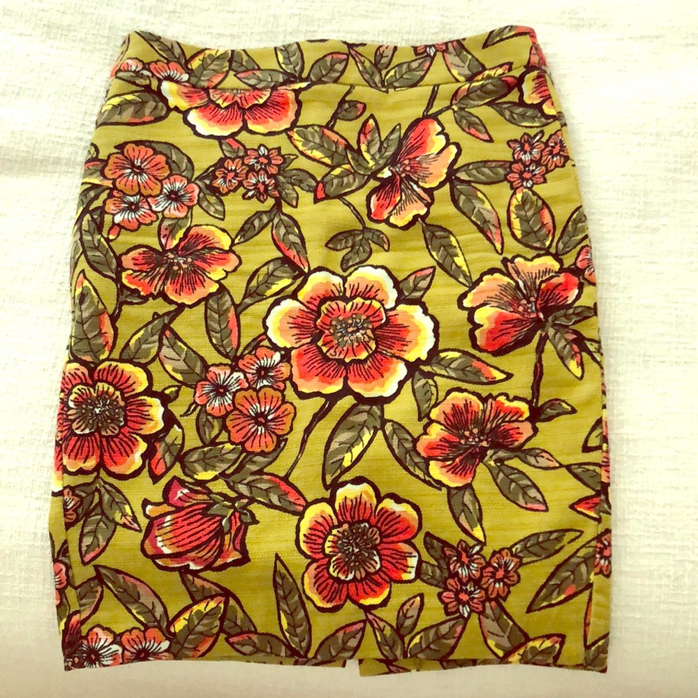 LOFT floral pencil skirt